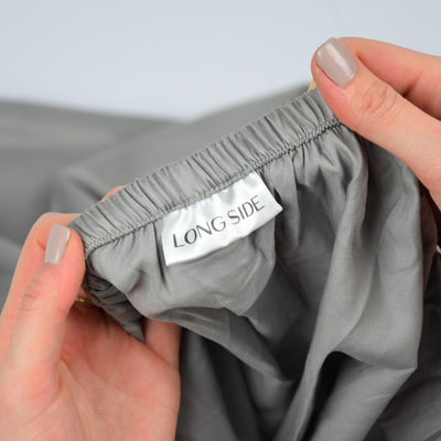 Stone gray organic cotton satin sheet with elastic