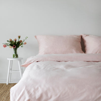 Soft pink organic cotton satin bedding